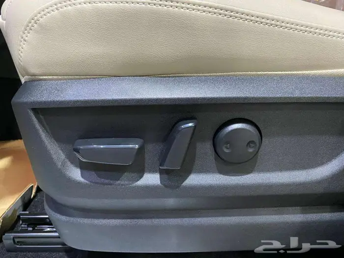 نيسان باترول SE2 موديل 2026 اسود تنفس طبيعي خليجي 31