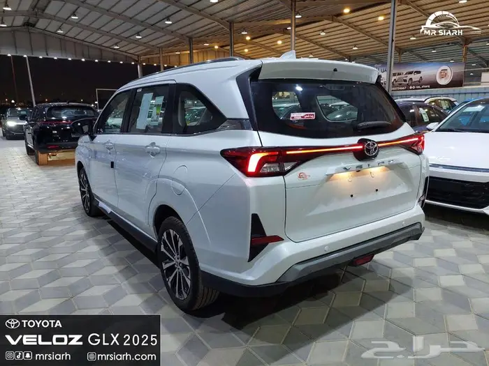 تيوتا فيلوز 2025 GLX جميع الالوان كاش او تقسيط 3