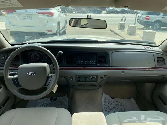 فورد كراون فكتوريا 2011 مخزن 23