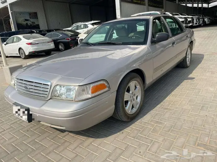 فورد كراون فكتوريا 2011 مخزن 4