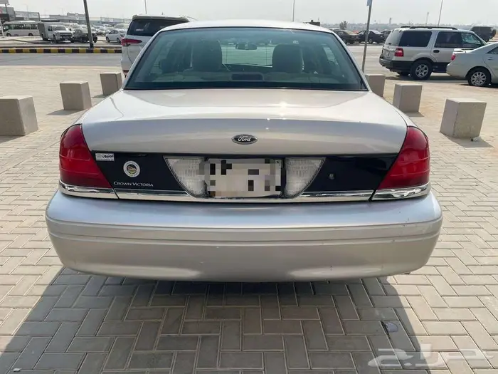 فورد كراون فكتوريا 2011 مخزن 7