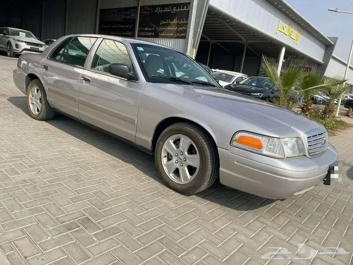 فورد كراون فكتوريا 2011 مخزن 2