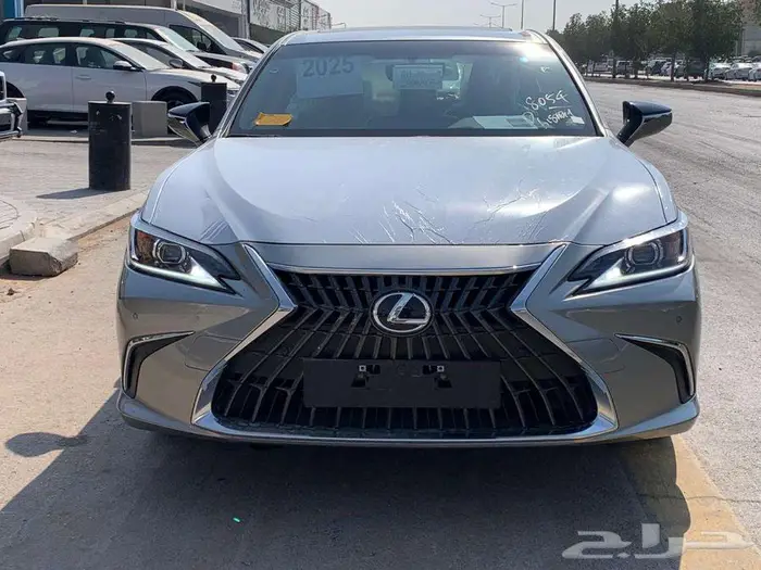 لكزس ES 250 فئه AA موديل 2025 0