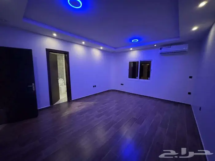 شقة راقية للإيجار داخل فلة بحي المصيف   الدور الأول 6