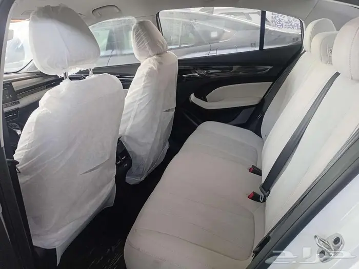 ام جي 5 استاندر الشكل الجديد بنزين اتوماتيك 2025 عروض خاصة 8