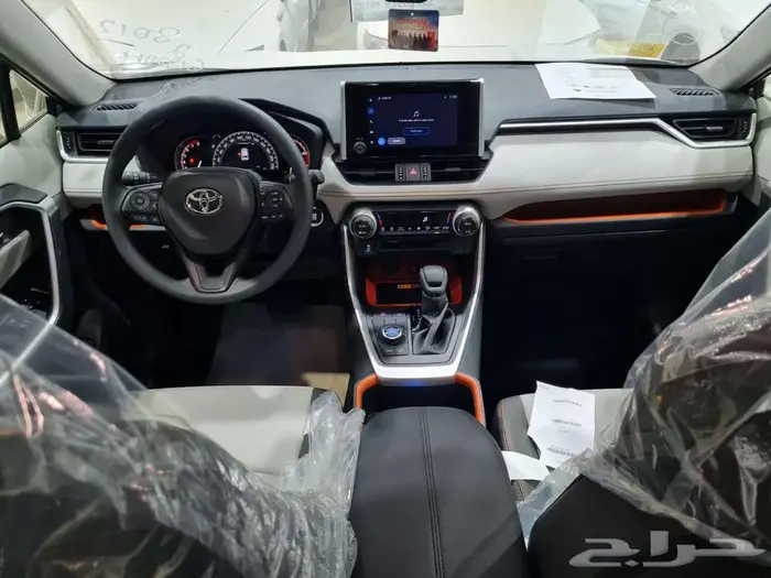 تويوتا راف فور   فئة أدفنشر Adventure الموديل  2025 8