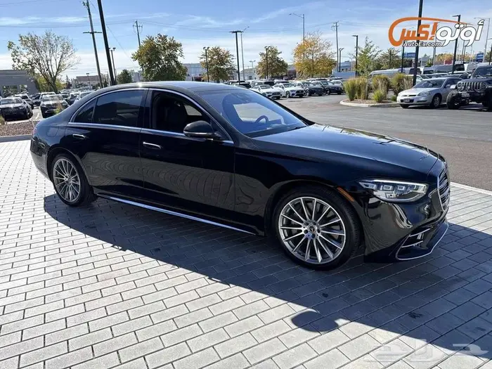 2023 مرسيدس S 500 1