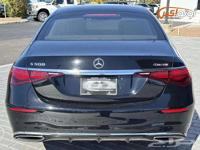 2023 مرسيدس S 500 3