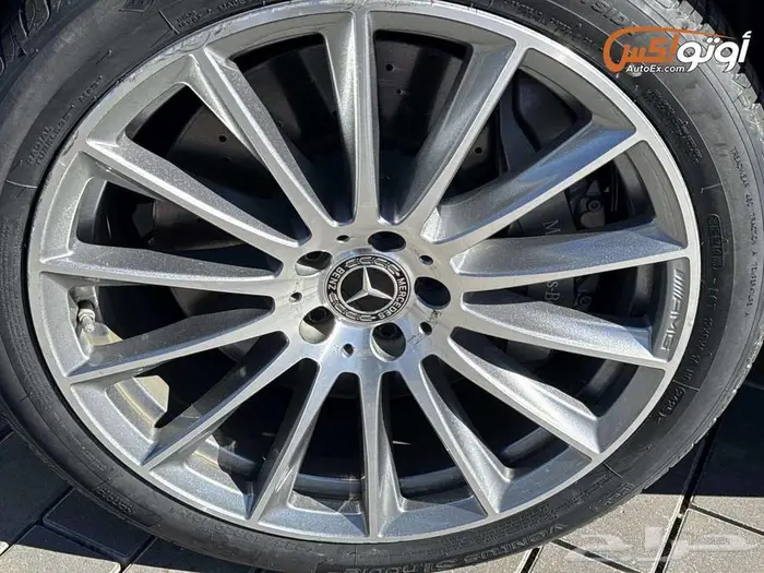 2023 مرسيدس S 500 5