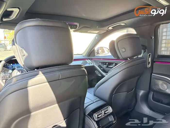 2023 مرسيدس S 500 8