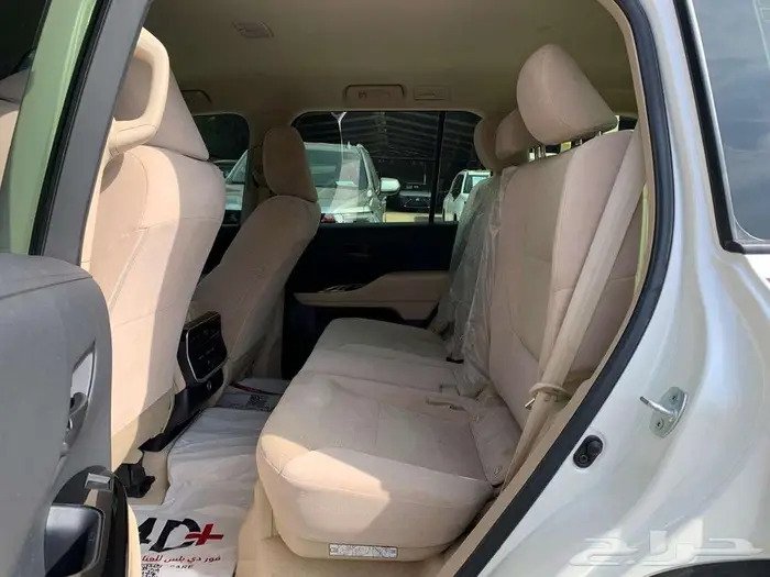 تويوتا لاند كروزر جي اكس ار L1 بنزين 14