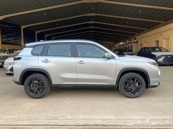 تويوتا أوربان كروز 2026 GL أستاندر 2