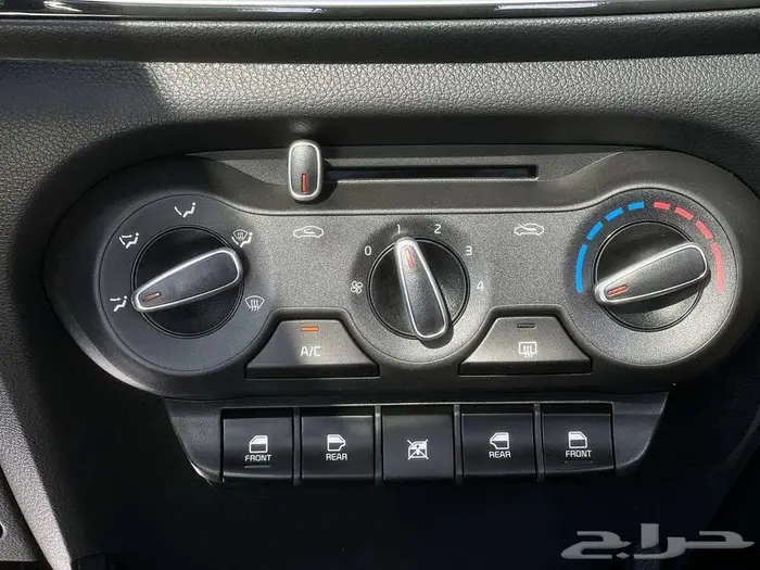 كيا بيجاس GLS 2026 لدى شركة عبدالمجيد الخضر 10