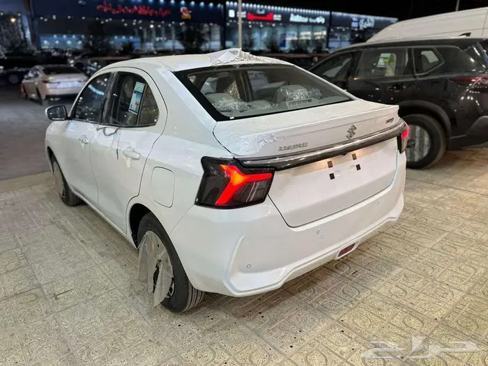 سوزوكي ديزاير فل كامل 2025 4