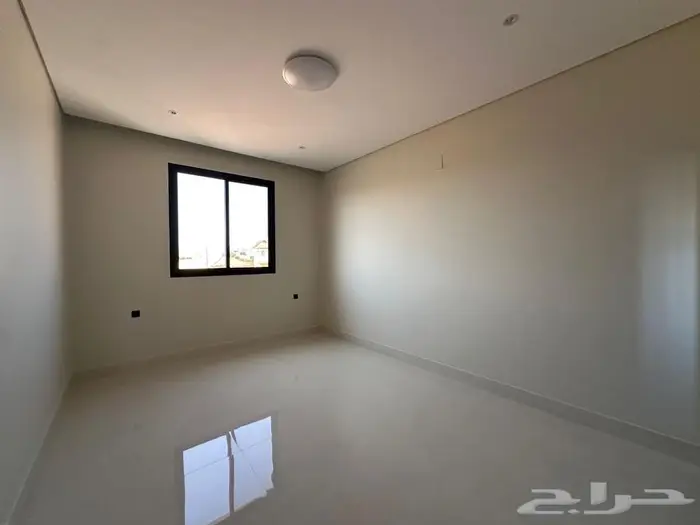 للبيع فلل بحي الشفا بموقع متميز شرق الشريان 3