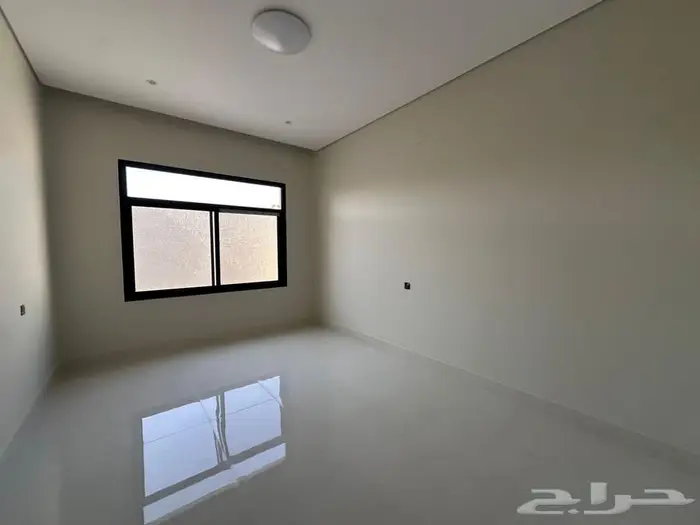 للبيع فلل بحي الشفا بموقع متميز شرق الشريان 10