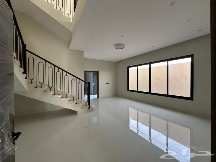 للبيع فلل بحي الشفا بموقع متميز شرق الشريان 8