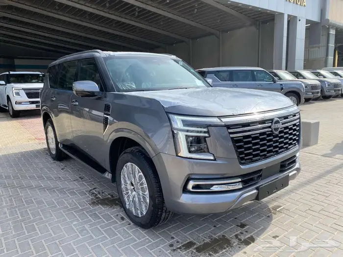 نيسان -بترول بلاتينيوم موديل 2026.ابيض - رمادي 1