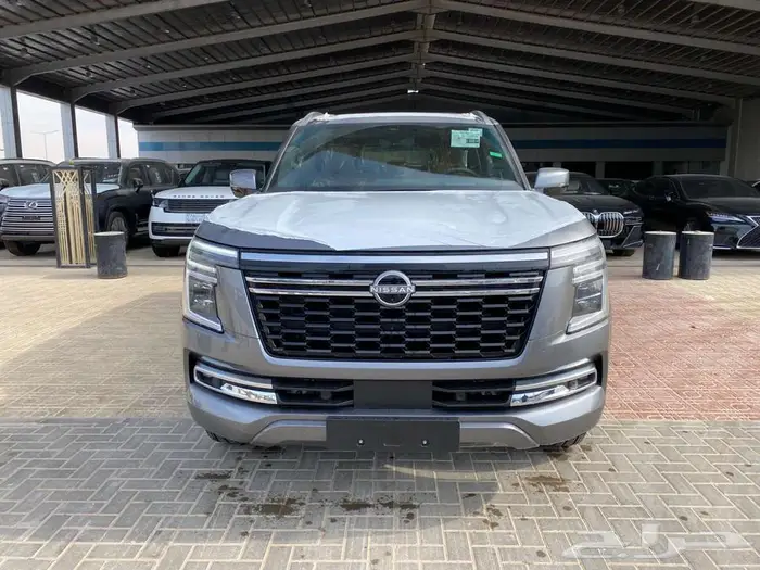 نيسان -بترول بلاتينيوم موديل 2026.ابيض - رمادي داخلي جملي 14