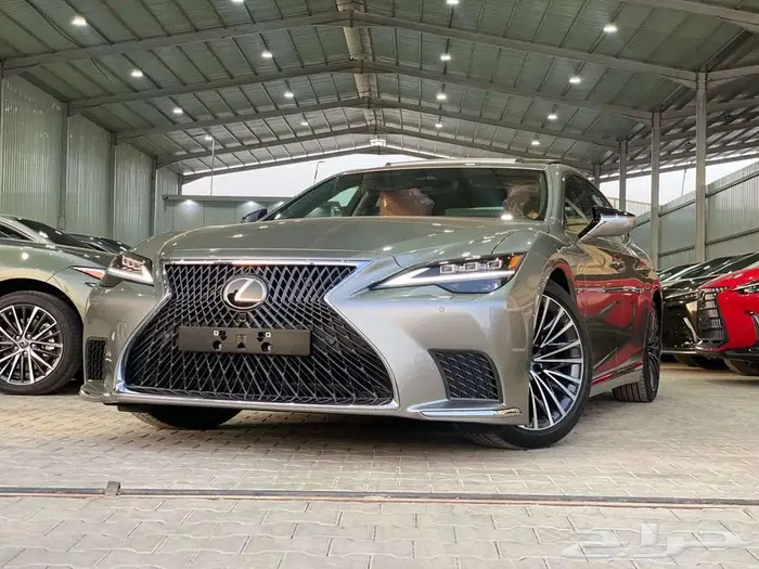 لكزس LS 500 فل كامل بنزين 2025 - عرض نهاية العام 5