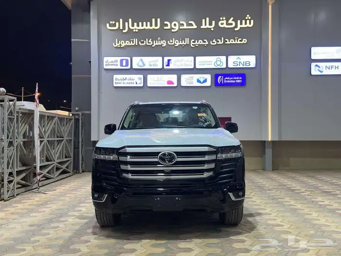 تويوتا جكسار رقم GXR4 رقم 4 وا 3 موديل 2026 اقل كاش واقساط 2