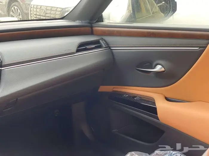 لكزس ES 350 CC بانوراما 2025 - عرض نهاية العام 219900 6