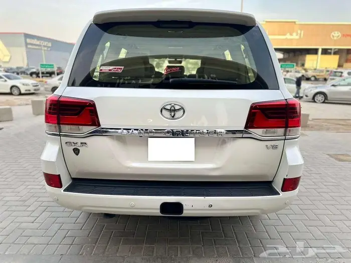 تويوتا لاندكروزر - 8 سلندر - GXR- ديزل 2021 5