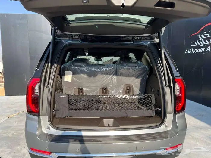 GMC يوكن الفيشن V8 2025 عيش الفخامة والشتوية 18