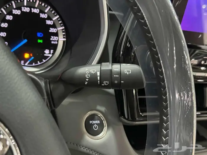 تويوتا هايلاندر نص فل دبل أبيض هايبرد 2025 اقل سعر 4