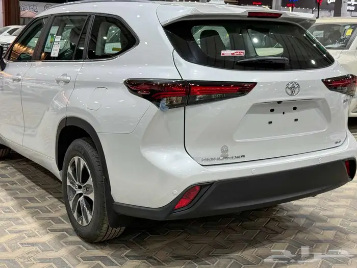 تويوتا هايلاندر نص فل دبل أبيض هايبرد 2025 اقل سعر 19