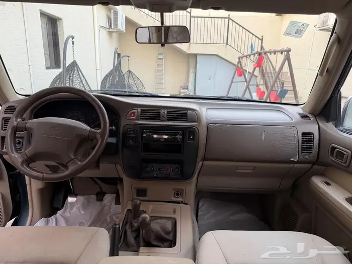 جيب نيسان باترول 1999 1