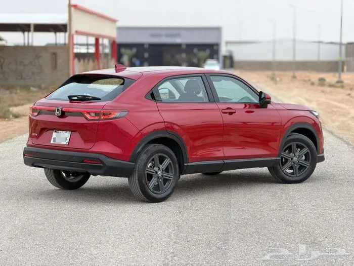 هوندا اتش ار 7