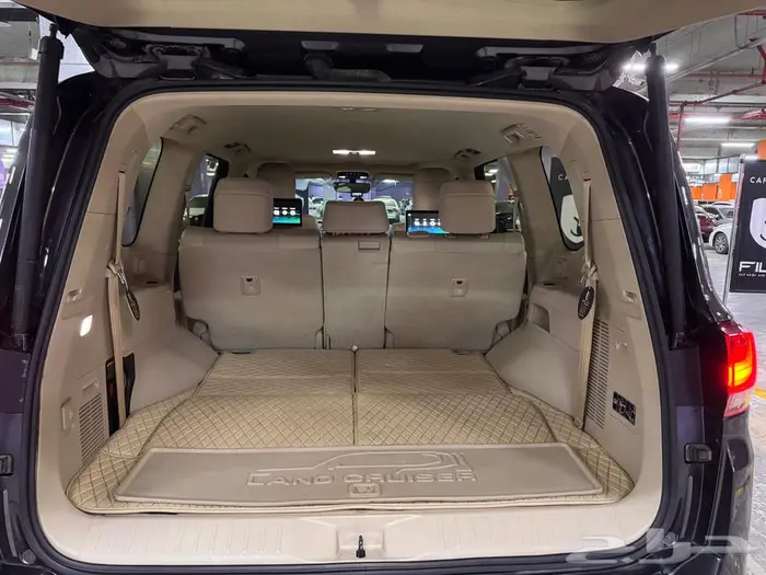 لاندكروزر فل 2023 3