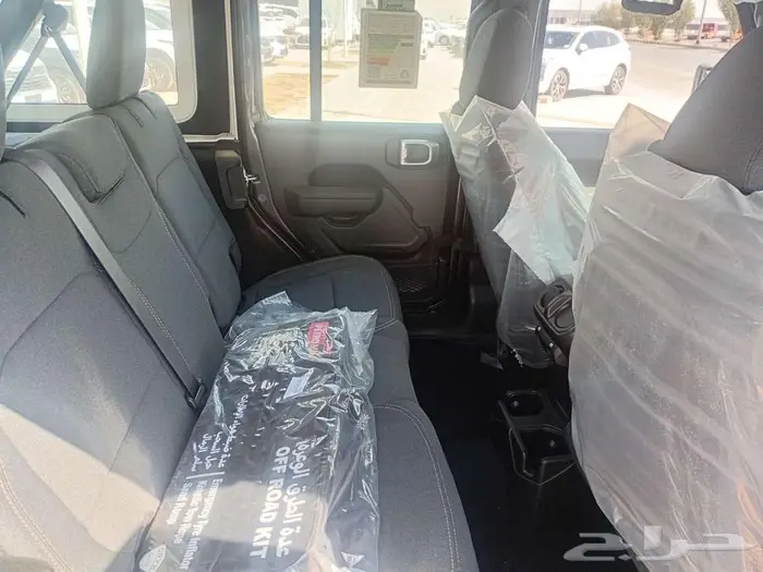 جيب رانجلر سبورت 2025 وكيل سعودي عروض نهاية العام شركة سفنز 17