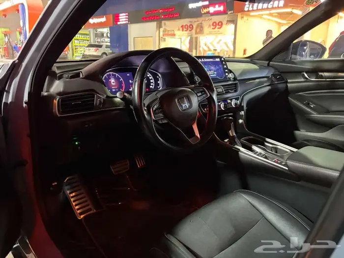 هوندا اكورد 2021 سبورت لوحة مميزة. 8