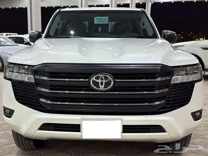 لاند كروزر 2025 GXR رقم 1 ديزل 0