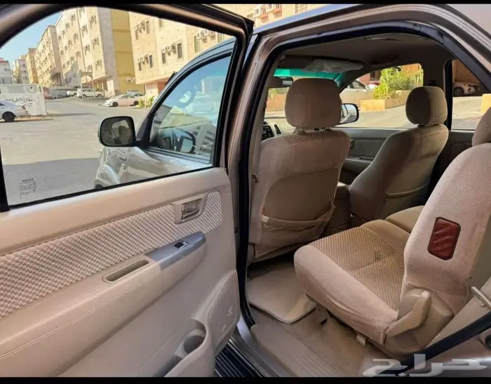 فورشنر 2011 قير اتوماتيك نضيف 4