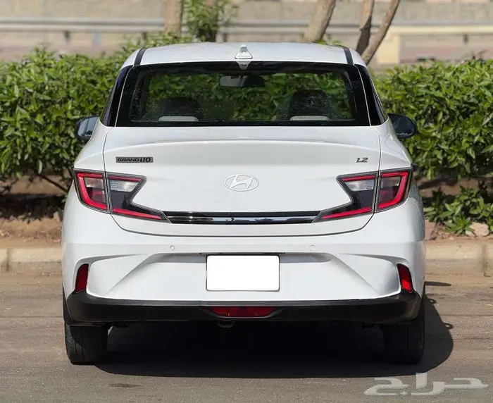 هونداى i10 موديل 2023 1