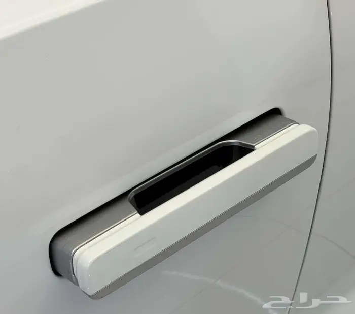 هيونداي ازيرا 2023 38