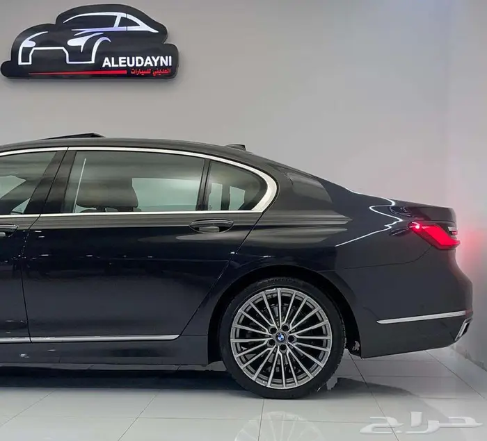 بي ام دبليو 2021 730LI 9
