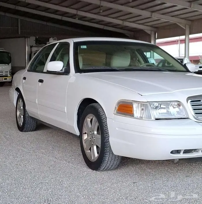 فورد كراون فكتوريا 2011 2