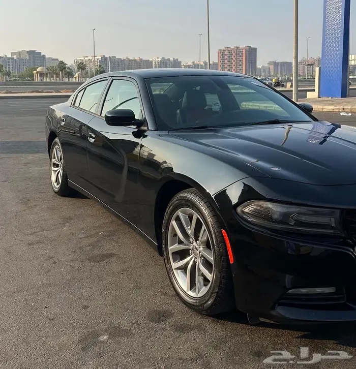 للبيع تشارجر فل كامل 6 سلندر 2016 نظيفه جدا 1