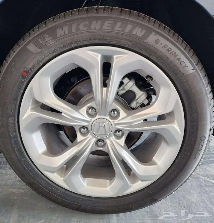 هوندا اكورد ستاندر 2025 3