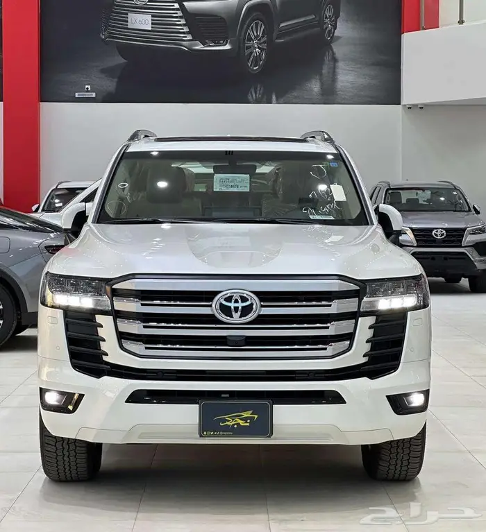 تويوتا جى اكس ار رقم 2 بنزين 2026 0