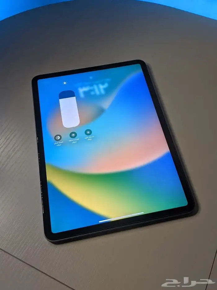 ايباد برو M2 256 الجيل الرابع - يوجد تابي 1