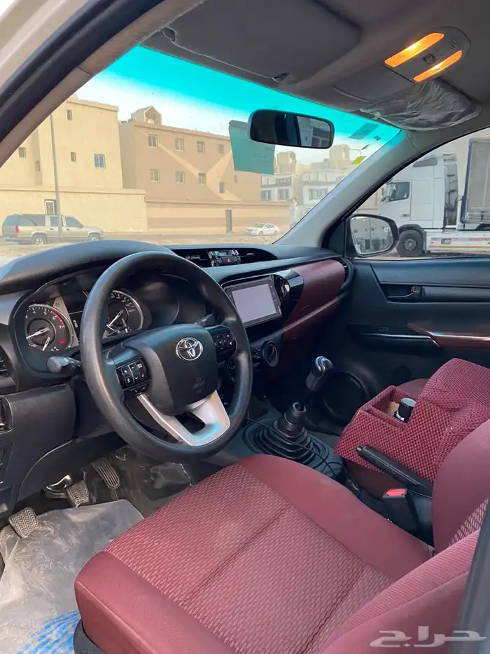 هايلوكس 2022 GLX 5