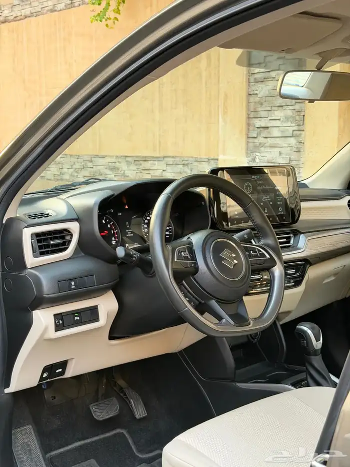 سوزوكي ديزاير 2025 فل كامل شبه جديده 8