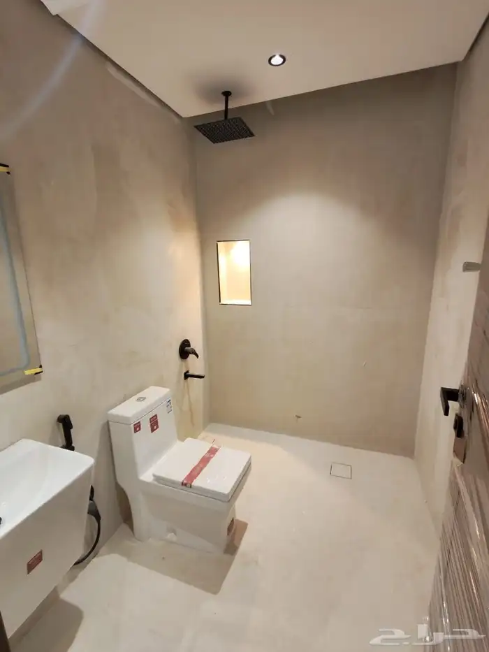 فيلا روف ارضي للبيع حي القدس 22