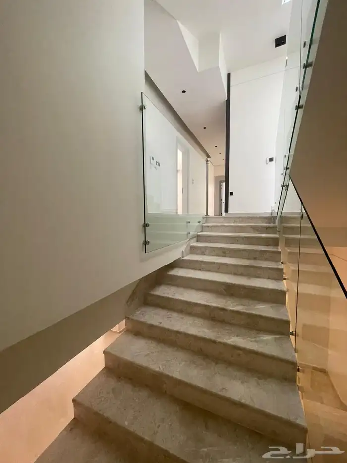 فيلا للبيع في حي الأمانة بالدمام 15