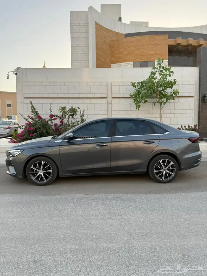 جيلي امجراند فل كامل 2023 للبيع 3